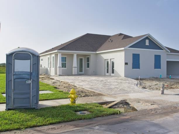 Portable Toilet Options We Offer in Port Barrington, IL